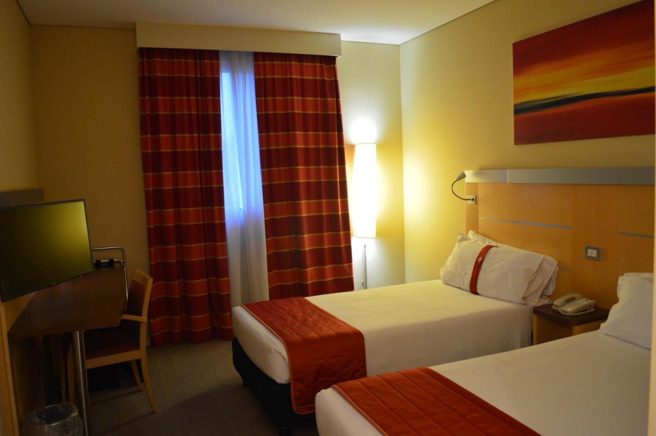 Bes Bergamo Ovest Hotel 4*