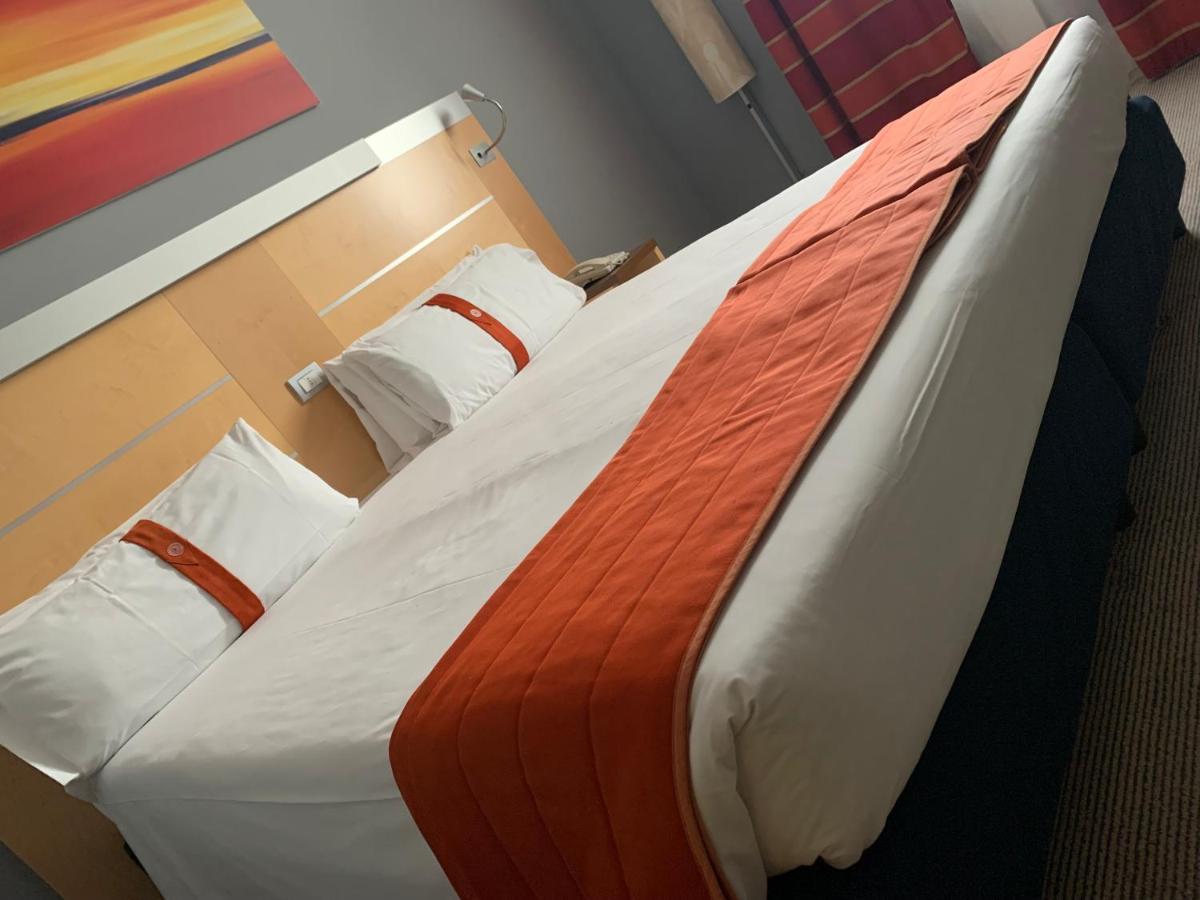 Bes Bergamo Ovest 4*