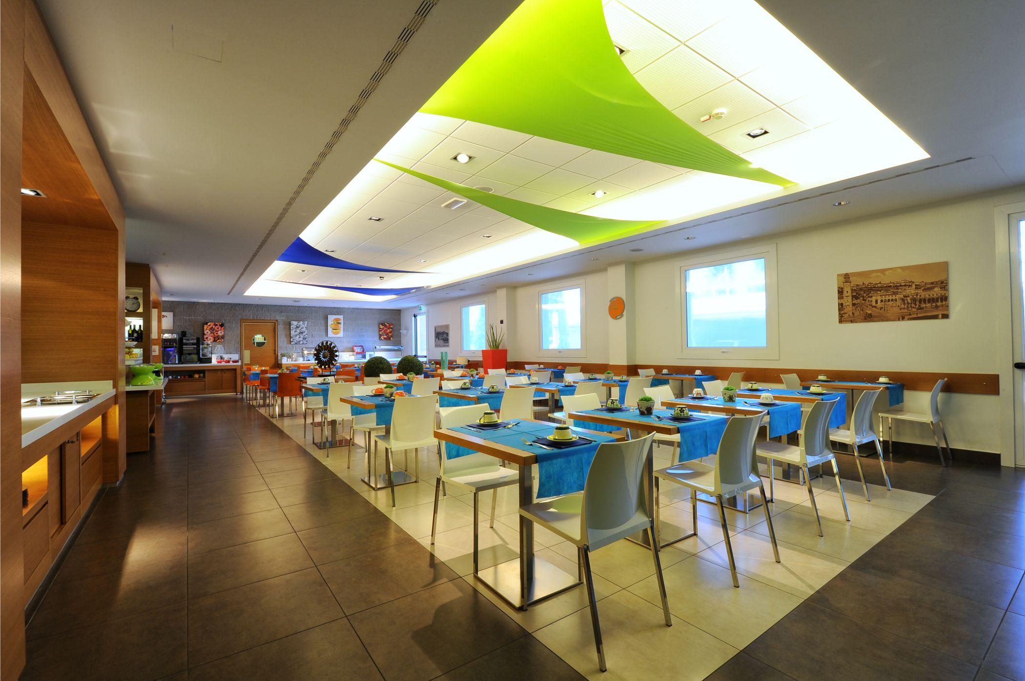Bes Bergamo Ovest 4*